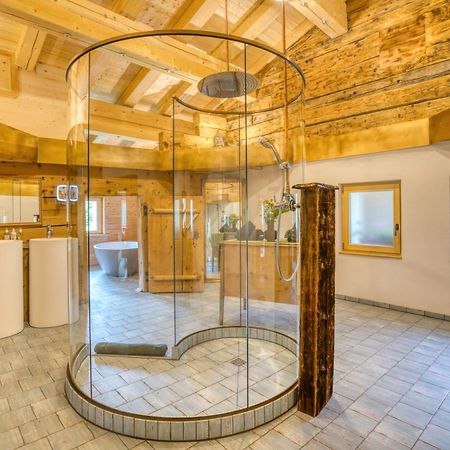 ווארת Jup - A Luxury Boutique Chalet מראה חיצוני תמונה