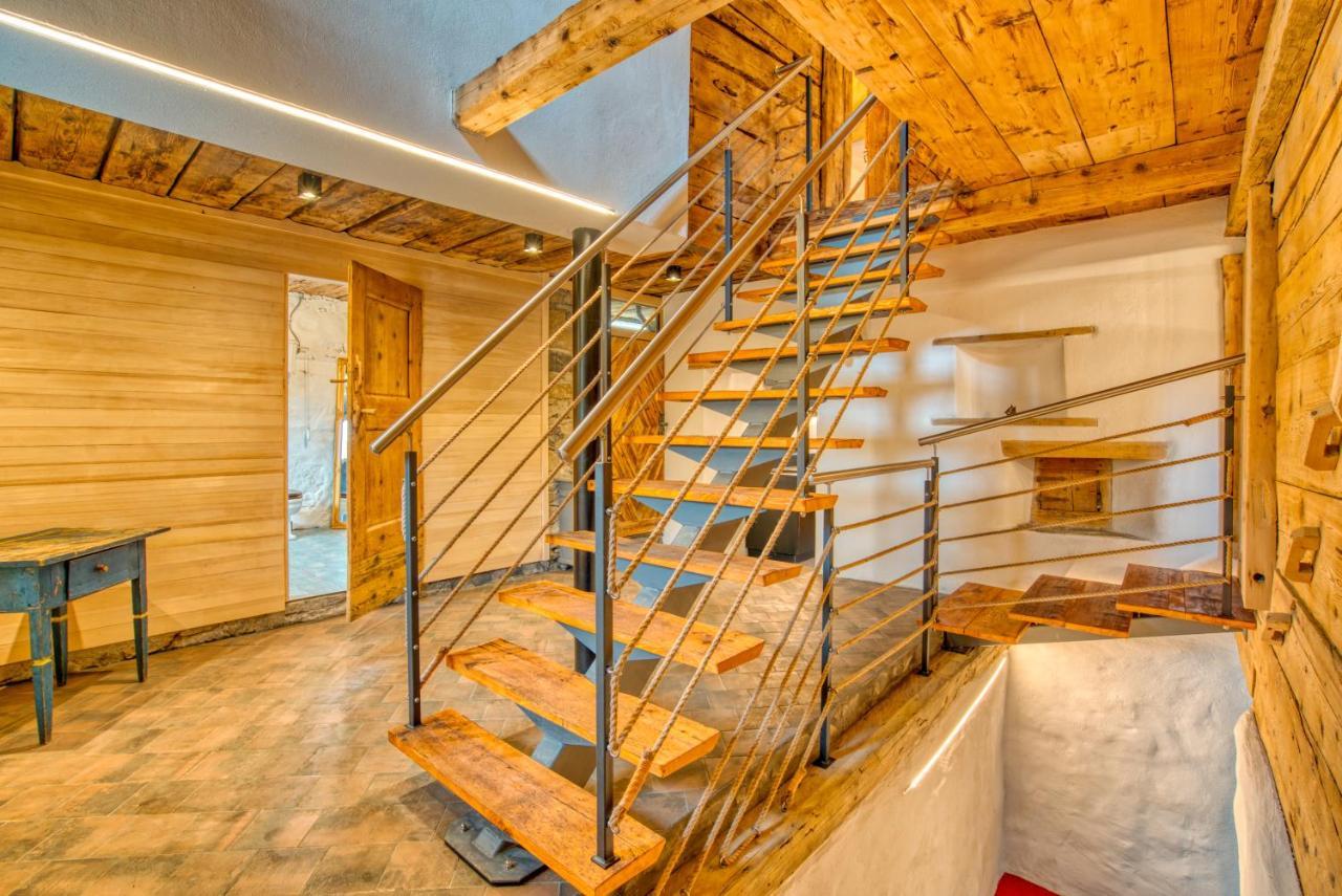 ווארת Jup - A Luxury Boutique Chalet מראה חיצוני תמונה