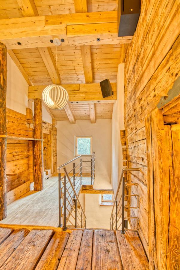 ווארת Jup - A Luxury Boutique Chalet מראה חיצוני תמונה