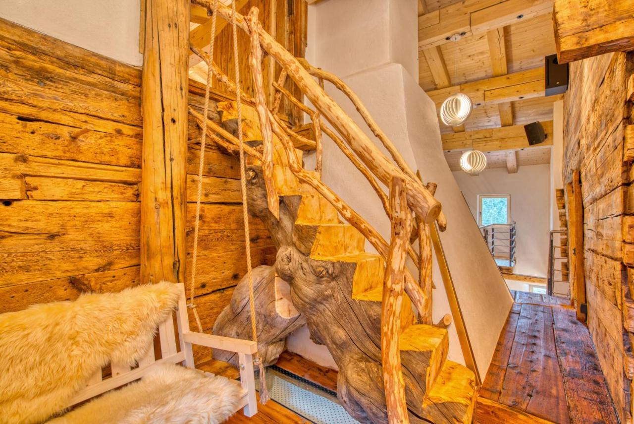 ווארת Jup - A Luxury Boutique Chalet מראה חיצוני תמונה