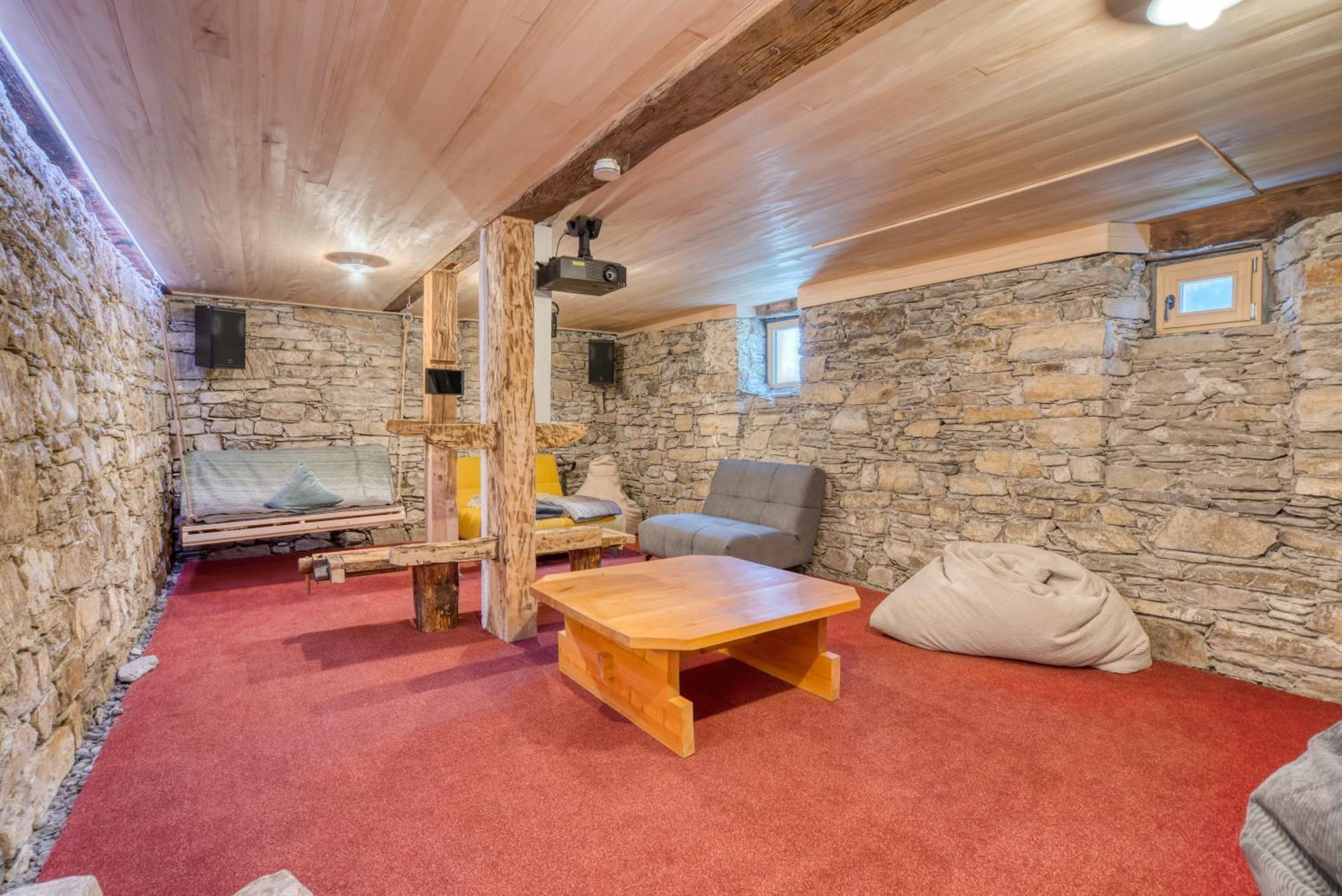ווארת Jup - A Luxury Boutique Chalet מראה חיצוני תמונה