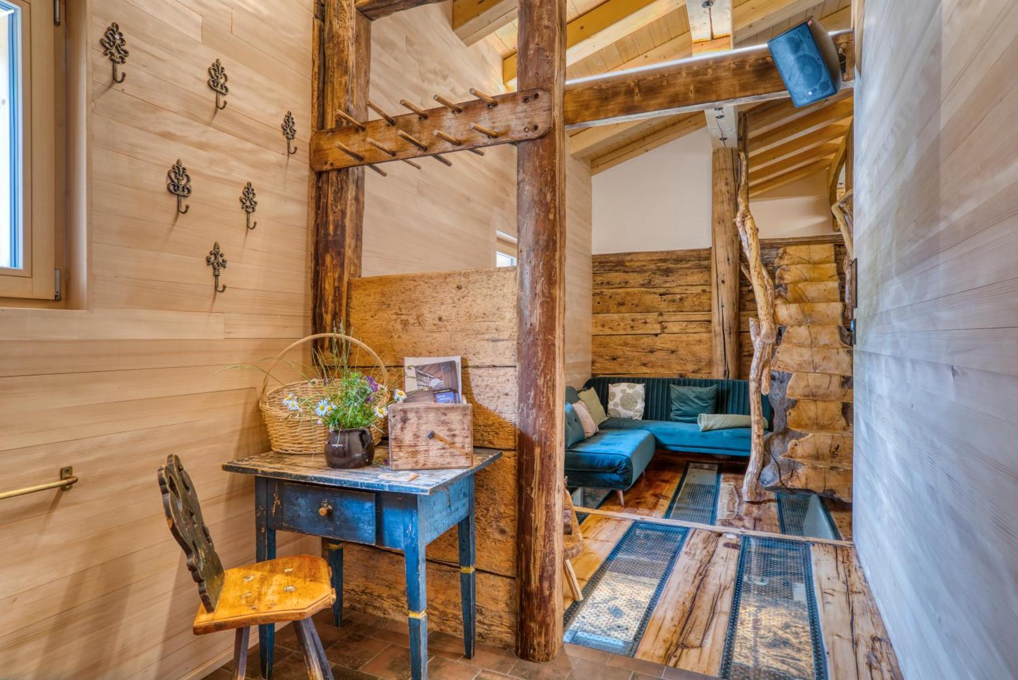 ווארת Jup - A Luxury Boutique Chalet מראה חיצוני תמונה