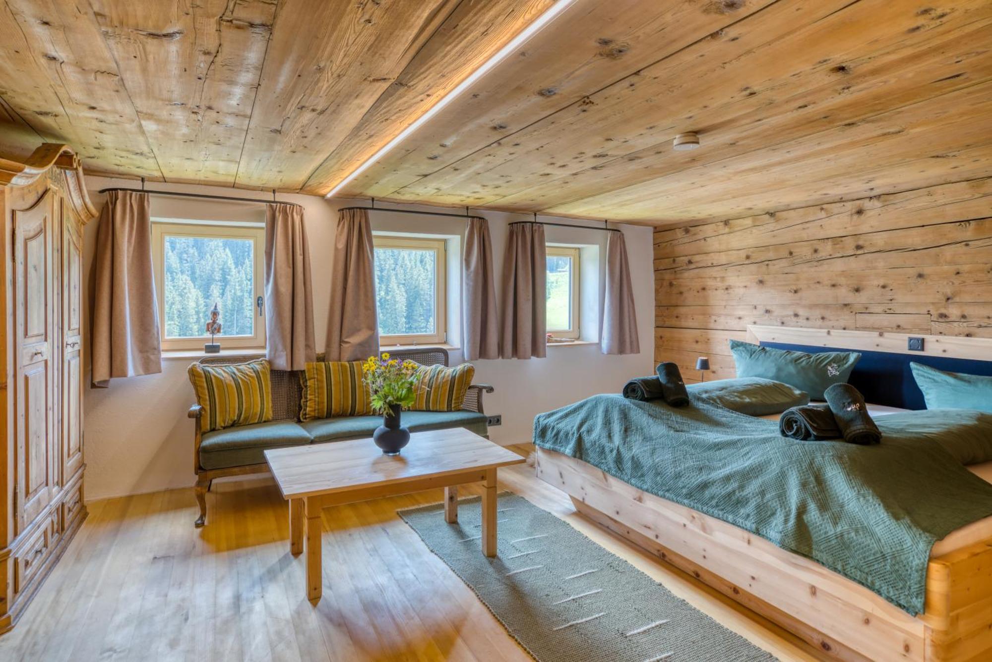 ווארת Jup - A Luxury Boutique Chalet מראה חיצוני תמונה